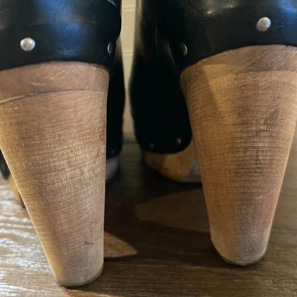 Marni Peep Roe Booties black with Wooden Heels, size 37 (US 7)